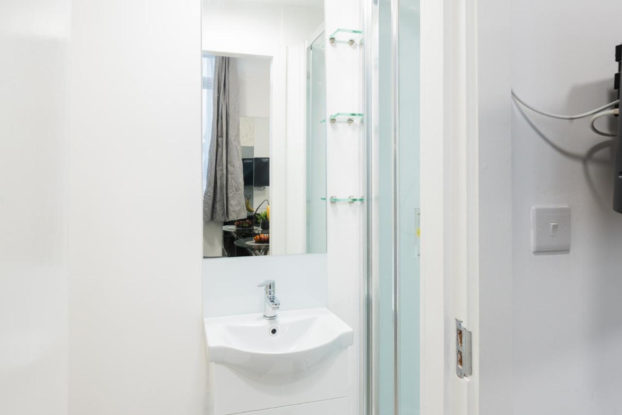 Large Studio Apartment 30 Mins To Oxford Street Londyn Zewnętrze zdjęcie